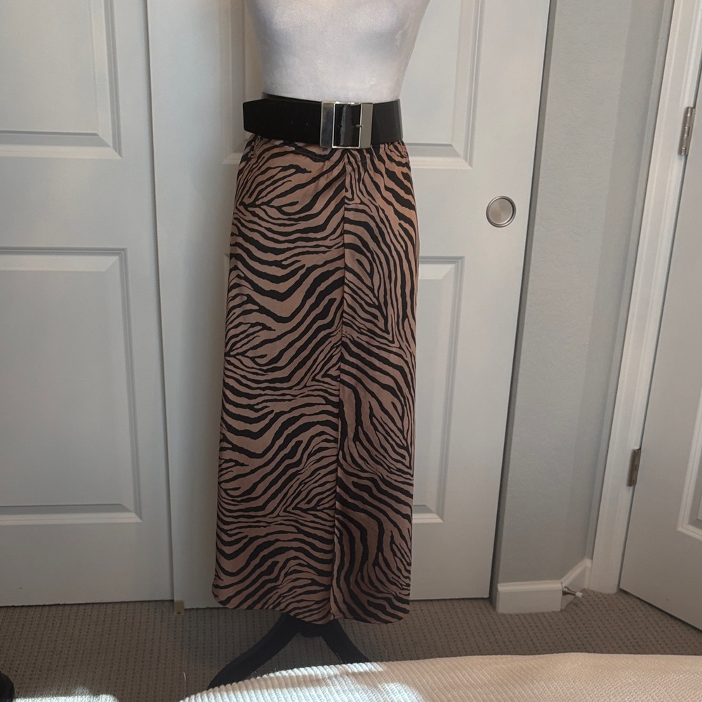 Elegant Zebra Print Maxi Skirt (belt sold separately) fully lined skirt